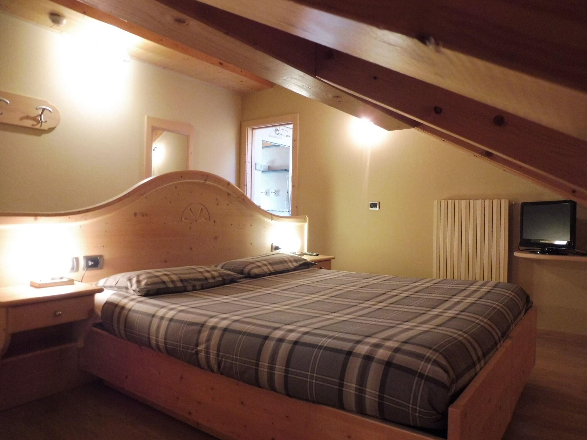 Hotel Valeria Livigno Kültér fotó