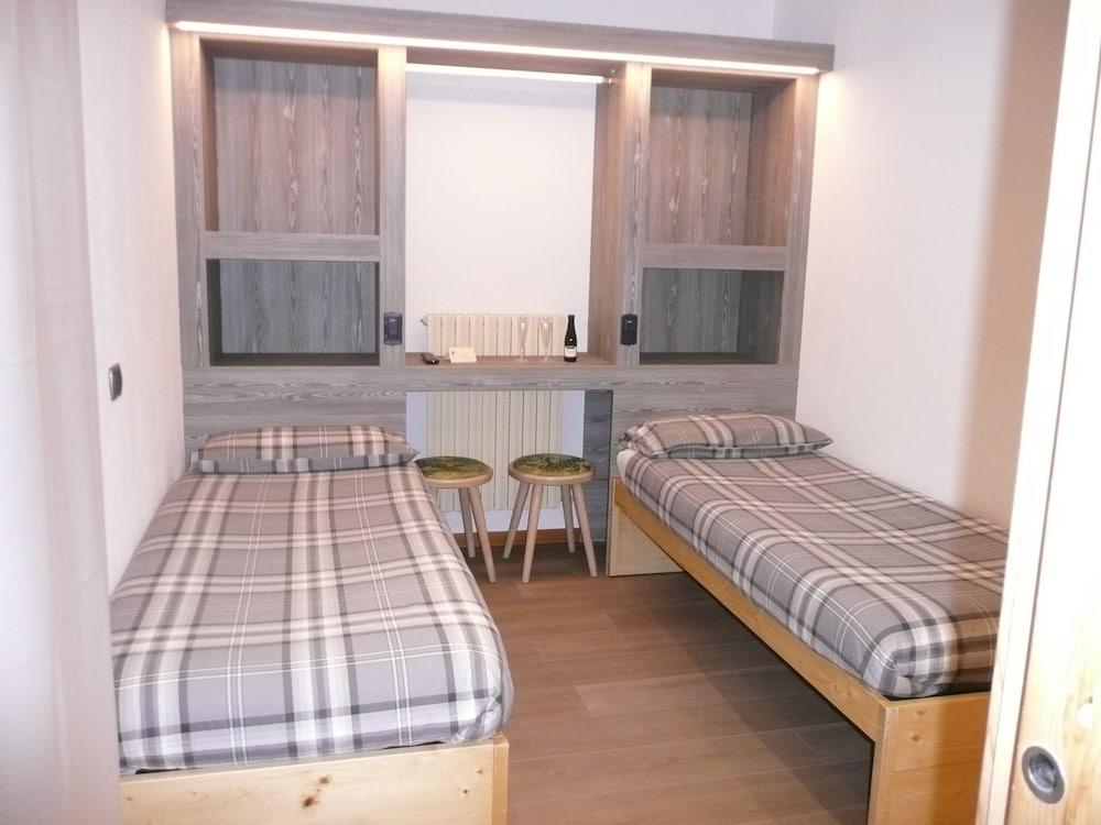 Hotel Valeria Livigno Kültér fotó