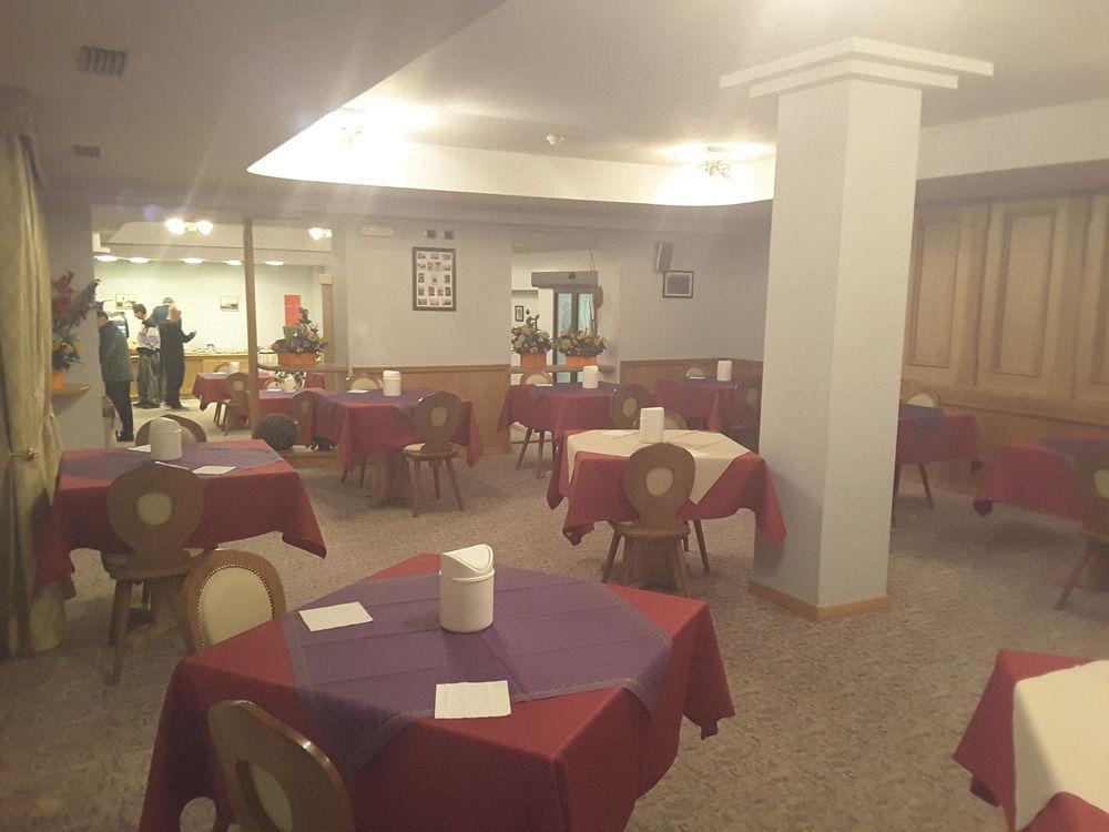 Hotel Valeria Livigno Kültér fotó