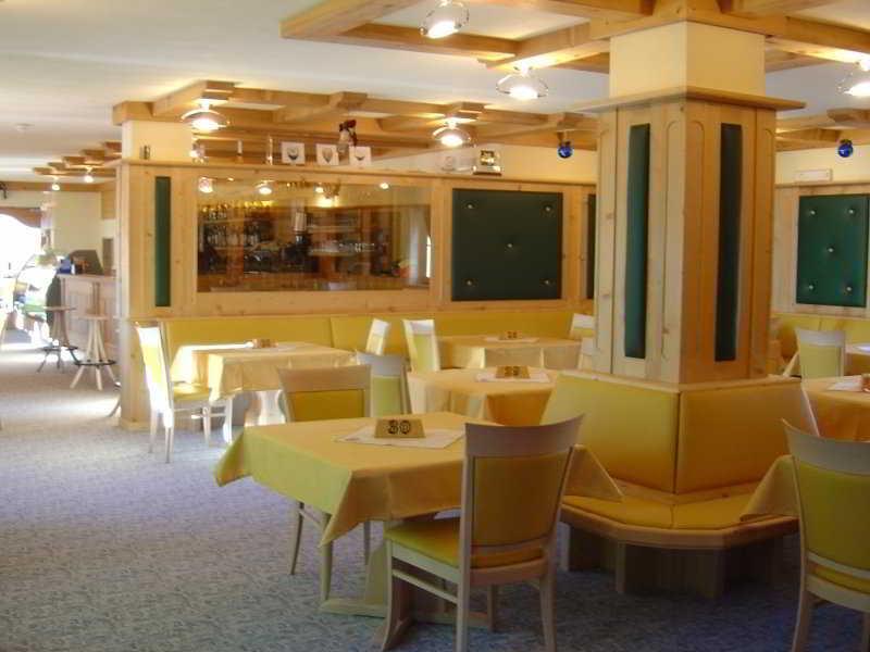 Hotel Valeria Livigno Kültér fotó