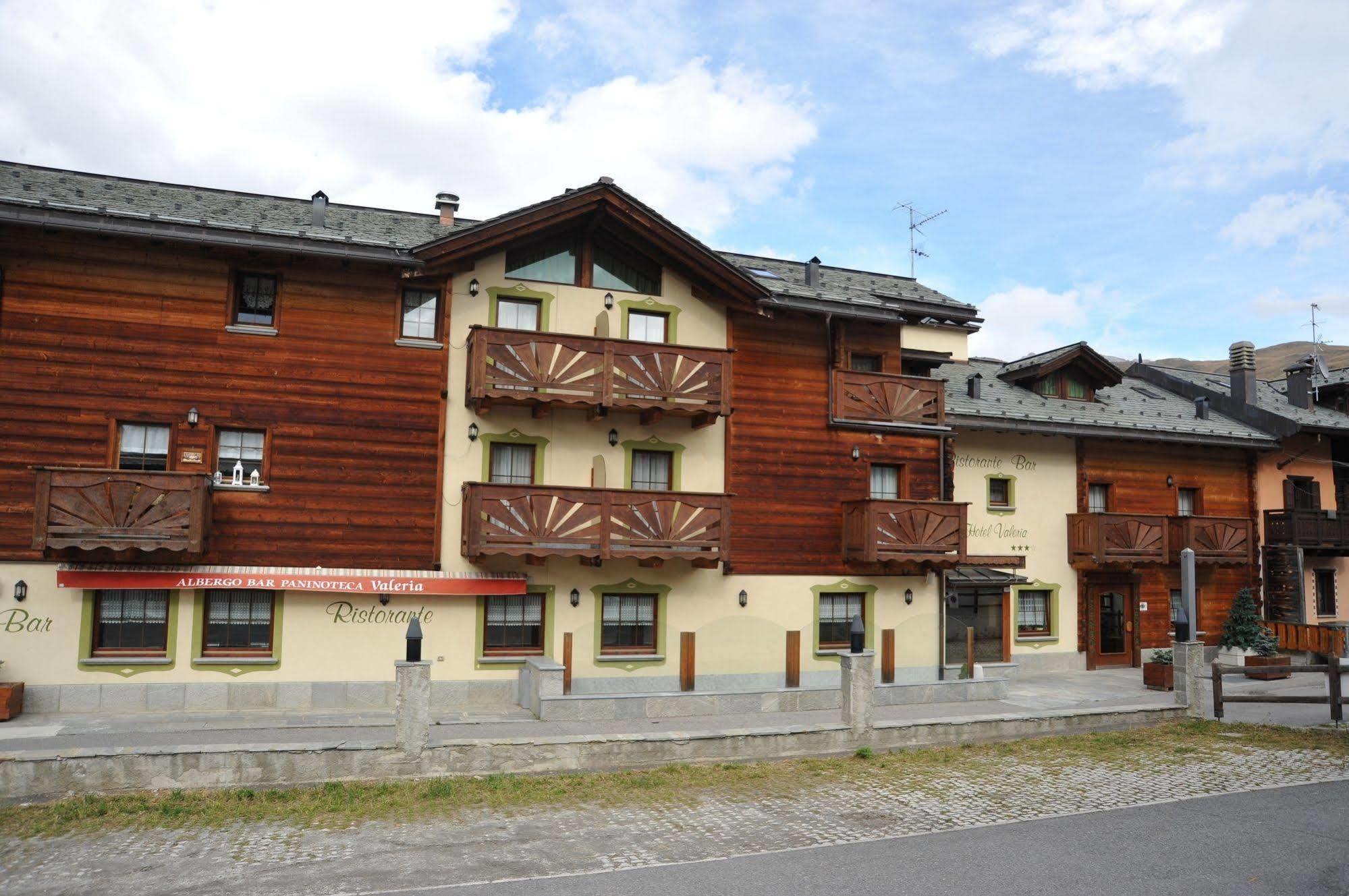 Hotel Valeria Livigno Kültér fotó
